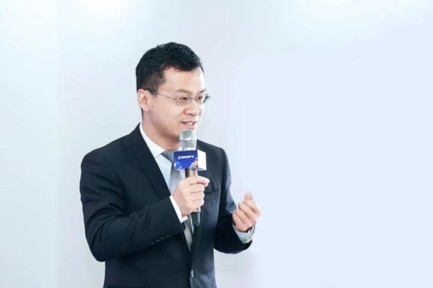董事长吕世亮现场致辞