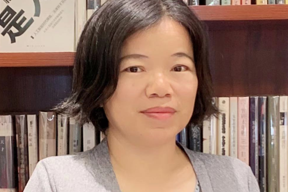 吕玲丽